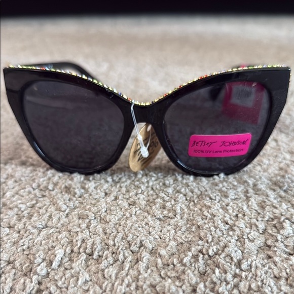 Betsey Johnson Accessories - Betsey Johnson Black Sunglasses Accessories